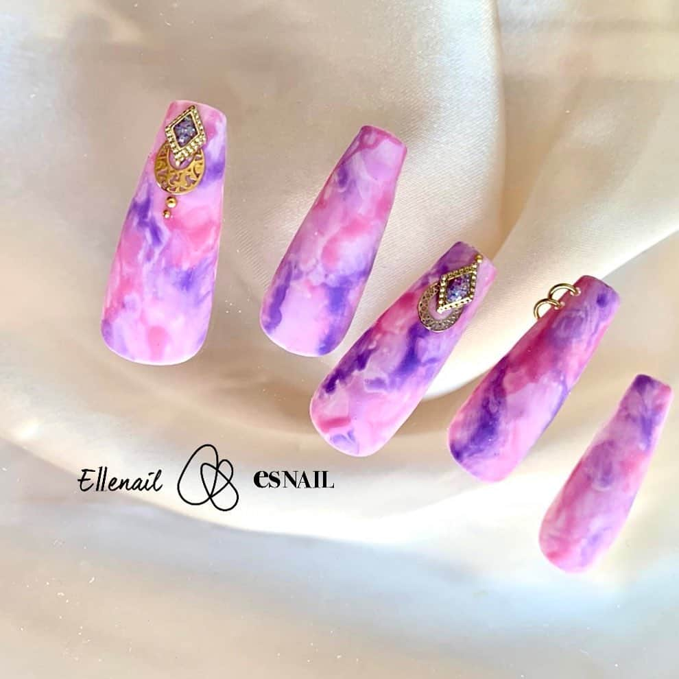 esNAILのインスタグラム