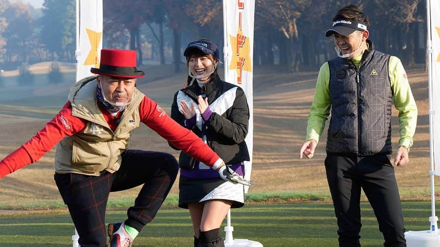 塩見好輝さんのインスタグラム写真 - (塩見好輝Instagram)「皆様こんにちは🌞 第5回芸能人スピードゴルフ王座決定戦の収録を先日してきました🎥  僕はチームゴルゴです🏌️‍♂️ 初めて走ってゴルフしたけどドキドキがやばかったです🏃‍♂️！  めちゃくちゃ楽しい収録になりましま🙆‍♂️ 12月31日にBSフジで放送予定になっております🙆‍♂️是非観て下さい👌  #ゴルフ#芸能人スピードゴルフ王決定戦 #フジテレビ#スピードゴルフ #taylormade #isps#pgm#lecoqsportif #cvstos #3150#ゴルフ男子 #ゴルフ女子」12月19日 11時35分 - kohki.shiomi