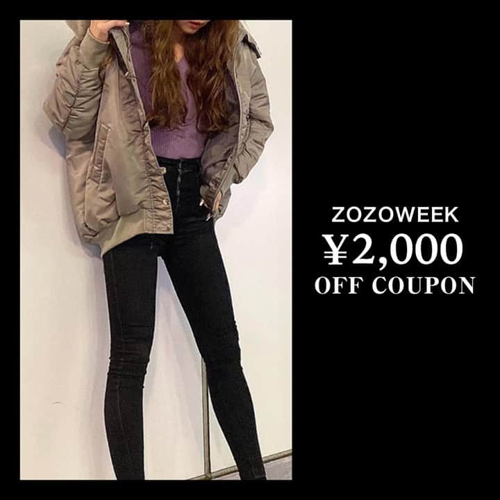 EMODAさんのインスタグラム写真 - (EMODAInstagram)「ㅤㅤㅤ ＼＼ZOZOTOWN￥2,000OFF COUPON❤／／ ㅤㅤㅤ  #フェイクファードッキングワイドカラーブルゾン (GRY,BLK,KHK) 本日クーポンご利用×TIME SALEでㅤㅤ ￥12,980(tax'in)→【￥6,490(tax'in)】  その他アイテムも本日なら2,000円OFFに‼ ㅤㅤㅤ #ZOZOTOWN 限定のお得な1日🎉  この機会をお見逃しなく🙌  期間🕛：12/19(SAT) 0:00～23:59  TOPのURLからチェック✔ ㅤㅤㅤ #EMODA」12月19日 12時00分 - emoda_official