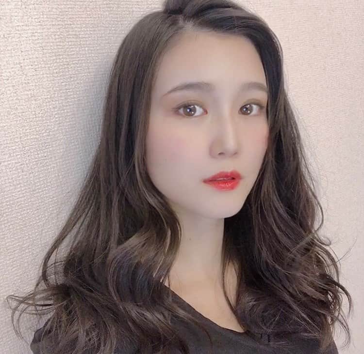 太田理恵のインスタグラム：「冬に黒着るの珍しいね💓」