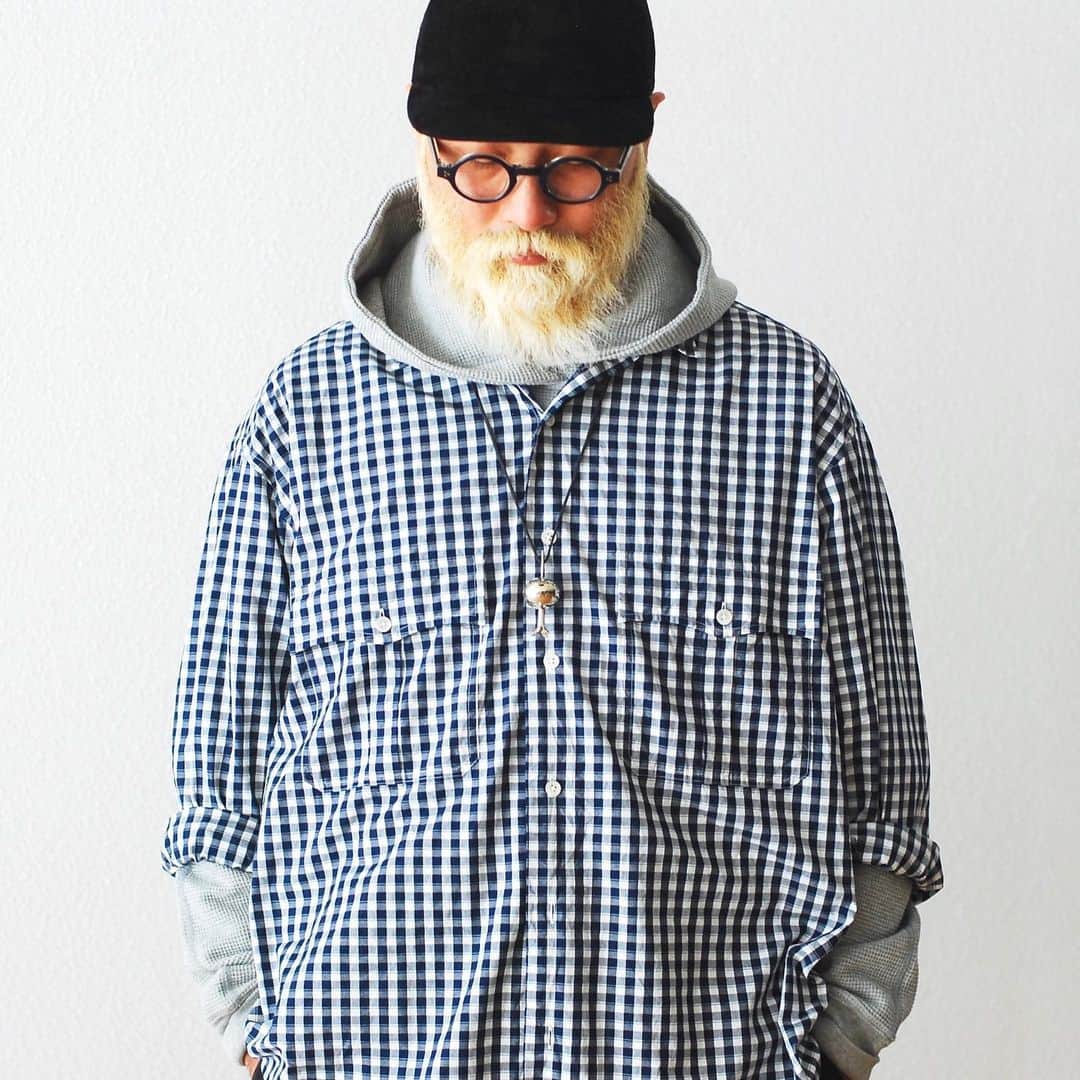 wonder_mountain_irieさんのインスタグラム写真 - (wonder_mountain_irieInstagram)「［#10倍ポイント開催中！］ Porter Classic / ポータークラシック "ROLL UP TORICOLOR GNGHAM CHECK SHIRT" ¥35,200- _ 〈online store / @digital_mountain〉 https://www.digital-mountain.net/shopdetail/000000012865/ _ 【オンラインストア#DigitalMountain へのご注文】 *24時間受付 *15時までのご注文で即日発送 *1万円以上ご購入で送料無料 tel：084-973-8204 _ We can send your order overseas. Accepted payment method is by PayPal or credit card only. (AMEX is not accepted)  Ordering procedure details can be found here. >>http://www.digital-mountain.net/html/page56.html _ #PorterClassic #ポータークラシック _ 本店：#WonderMountain  blog>> http://wm.digital-mountain.info _ 〒720-0044  広島県福山市笠岡町4-18  JR 「#福山駅」より徒歩10分 #ワンダーマウンテン #japan #hiroshima #福山 #福山市 #尾道 #倉敷 #鞆の浦 近く _ 系列店：@hacbywondermountain _」12月19日 13時20分 - wonder_mountain_