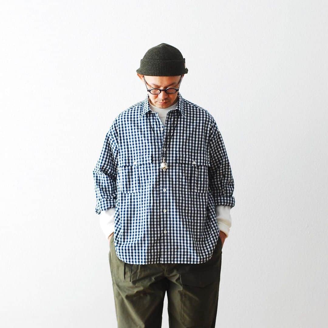 のインスタグラム：「［#10倍ポイント開催中！］ Porter Classic / ポータークラシック "ROLL UP TORICOLOR GNGHAM CHECK SHIRT" ¥35,200- _ 〈online store / @digital_mountain〉 https://www.digital-mountain.net/shopdetail/000000012865/ _ 【オンラインストア#DigitalMountain へのご注文】 *24時間受付 *15時までのご注文で即日発送 *1万円以上ご購入で送料無料 tel：084-973-8204 _ We can send your order overseas. Accepted payment method is by PayPal or credit card only. (AMEX is not accepted)  Ordering procedure details can be found here. >>http://www.digital-mountain.net/html/page56.html _ #PorterClassic #ポータークラシック _ 本店：#WonderMountain  blog>> http://wm.digital-mountain.info _ 〒720-0044  広島県福山市笠岡町4-18  JR 「#福山駅」より徒歩10分 #ワンダーマウンテン #japan #hiroshima #福山 #福山市 #尾道 #倉敷 #鞆の浦 近く _ 系列店：@hacbywondermountain _」