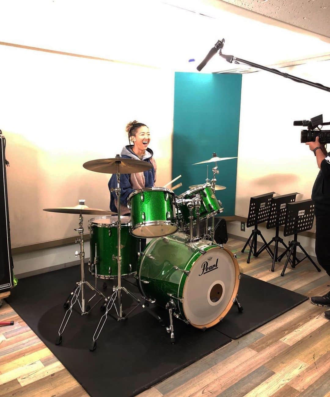 大儀見優季のインスタグラム：「BANG 🥁🔥」