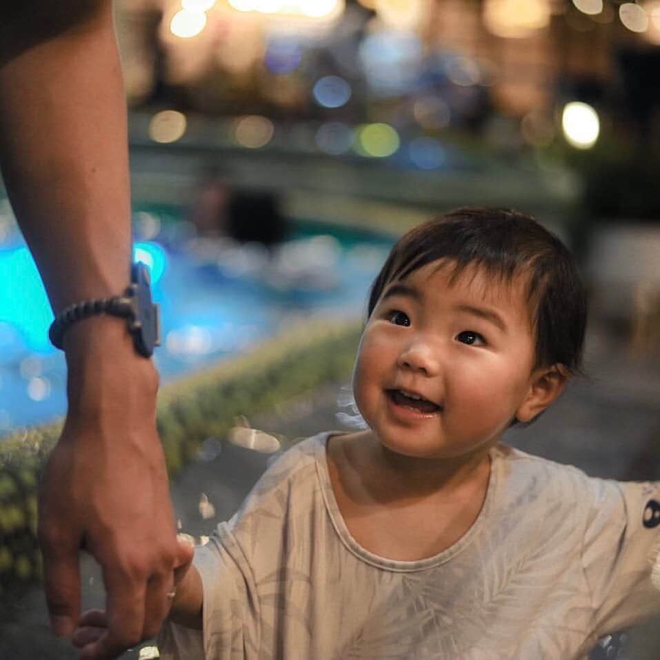iko-yo（いこーよオフィシャル）さんのインスタグラム写真 - (iko-yo（いこーよオフィシャル）Instagram)「・﻿ 今日の #いこーよおでかけ部 は、【アイランド長崎】！﻿ ━━━━━━━━━━━━━━━﻿ 📸pickup… yuzumama33さん﻿ 📚…#アイランド長崎﻿ 🚗..長崎県長崎市﻿ 1年中“水着”で楽しめる 「スパテーマパーク」、海を眺めながら ゆったり寛げる 「BOOK&岩盤TERRACE」、多彩なメニューを デリ感覚で楽しめる「島ダイニング ARK DINER」など年齢を問わずに 楽しめる施設となります。屋内遊具施設『PLAY KIDS LAND』には、ボールプールや大きなクマさんのぬいぐるみ、おままごとキッチンにふわふわトランポリンなどの遊具も♪﻿ ━━━━━━━━━━━━━━━﻿ ＜faciities＞---------------------------﻿ 📚アイランド長崎﻿ いこーよ：https://iko-yo.net/facilities/15708﻿ 住所：長崎県長崎市伊王島町1-3277-7﻿ 営業時間：宿泊はチェックイン 14:00、チェックアウト 11:00﻿ ほか施設や設備により異なります。﻿ 定休日：施設や設備により異なります。﻿ 料金：施設や設備により異なります。﻿ 宿泊は1泊2食13800円程度から﻿ ------------------------------------------﻿ ﻿  いこーよ@ikoyo_odekake では素敵な写真をピックアップし、「親子でおでかけしたい場所」をご紹介させていただいています😊❣️﻿ ﻿ お子さんとのおでかけの思い出の写真を、このアカウントをフォローの上 #いこーよ を付けてぜひ投稿してください。魅力的な写真は、いこーよ公式SNSで紹介させていただきます！ 沢山のご投稿お待ちしております。﻿ ﻿ ✨募集中タグ #いこーよ﻿ ﻿ 📱子供の年齢に合ったおでかけ先が見つかる「いこーよ」公式アプリのダウンロードはAppStore 、Google Playで「いこーよ」で検索！﻿ ・﻿ ・」11月25日 20時58分 - ikoyo_odekake