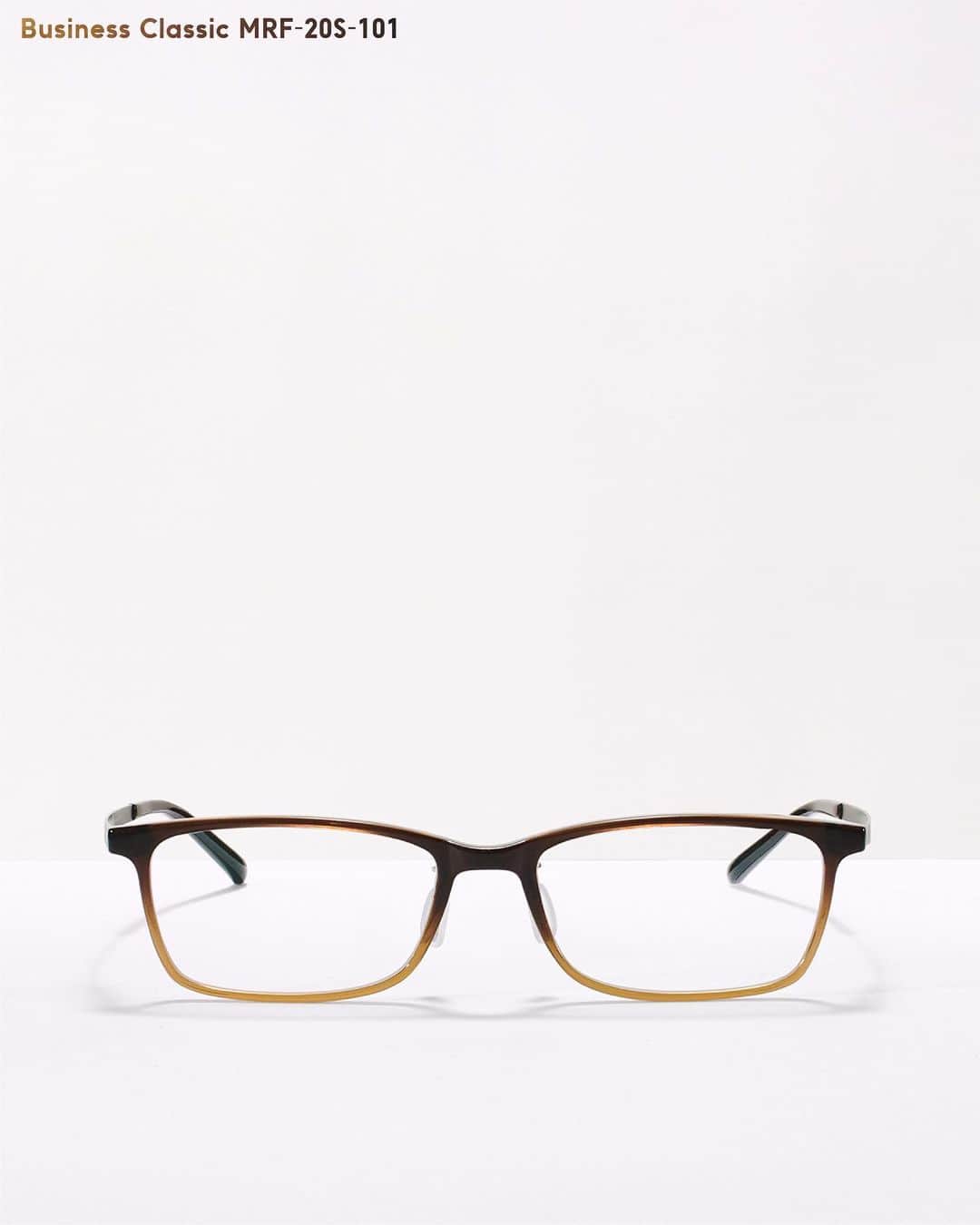 JINS公式のインスタグラム：「Business Classic MRF-20S-101_¥8,000+税  #jins #jins_global #eyewear #glasses #optical #sunglasses#サングラス#ジンズ #メガネ #めがね #眼鏡 #JINSメガネ #ジンズメガネ #👓#メガネ好き #眼鏡好き #めがね好き #アイウェア #eyeglasses #メガネ女子 #メガネコーデ#メガネ男子 #めがね男子#秋服コーデ#classic」