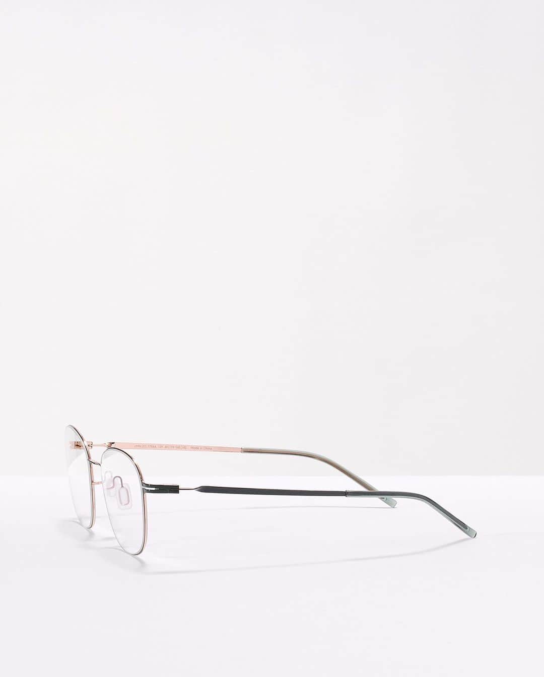JINS公式さんのインスタグラム写真 - (JINS公式Instagram)「fashion×function UMN-20S-179_¥12,000+税  #jins #jins_global #eyewear #glasses #optical #sunglasses#サングラス#ジンズ #メガネ #めがね #眼鏡 #JINSメガネ #ジンズメガネ #👓#メガネ好き #眼鏡好き #めがね好き #アイウェア #eyeglasses #メガネ女子 #メガネコーデ#メガネ男子 #めがね男子#秋服コーデ#classic」11月25日 21時05分 - jins_japan