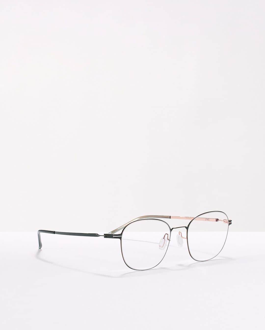 JINS公式さんのインスタグラム写真 - (JINS公式Instagram)「fashion×function UMN-20S-179_¥12,000+税  #jins #jins_global #eyewear #glasses #optical #sunglasses#サングラス#ジンズ #メガネ #めがね #眼鏡 #JINSメガネ #ジンズメガネ #👓#メガネ好き #眼鏡好き #めがね好き #アイウェア #eyeglasses #メガネ女子 #メガネコーデ#メガネ男子 #めがね男子#秋服コーデ#classic」11月25日 21時05分 - jins_japan