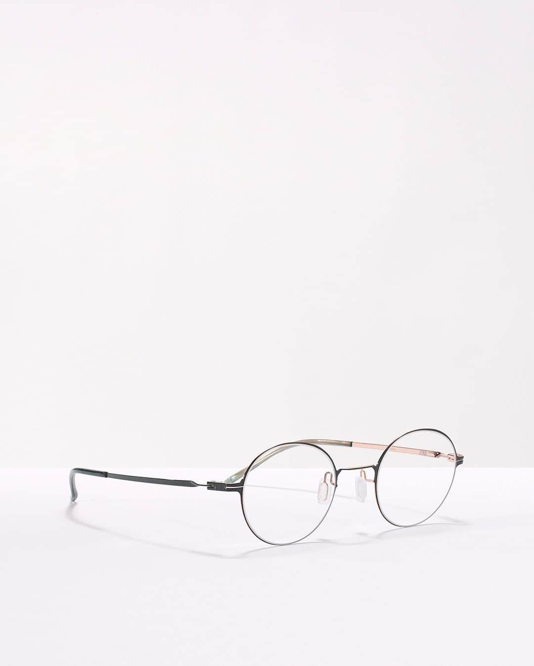 JINS公式さんのインスタグラム写真 - (JINS公式Instagram)「fashion×function UMN-20S-177_¥12,000+税  #jins #jins_global #eyewear #glasses #optical #sunglasses#サングラス#ジンズ #メガネ #めがね #眼鏡 #JINSメガネ #ジンズメガネ #👓#メガネ好き #眼鏡好き #めがね好き #アイウェア #eyeglasses #メガネ女子 #メガネコーデ#メガネ男子 #めがね男子#秋服コーデ#classic」11月25日 21時06分 - jins_japan