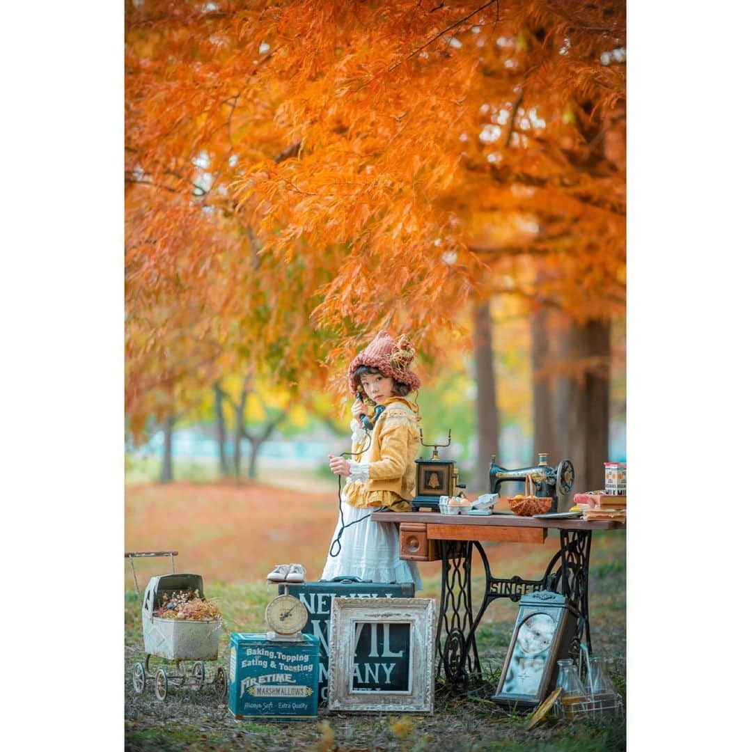 保坂さほさんのインスタグラム写真 - (保坂さほInstagram)「一昨日の『そとさほ撮影会』の写真📷 順次参加された方載せていきますね❤️ . 次回は春にやります😆💓 . 虫が苦手なので夏はやりませんw . . . . #保坂さほ#北井香苗 #保坂さほ撮影会#ロケ#ロケーションフォト #ロケーション撮影 #キッズ撮影会#キッズ撮影#ベビー撮影会#ベビー撮影#ファミリーフォト#ファミリーフォト撮影 #東京ママ#東京キッズ#関東ママ#関東キッズ#ママフォトグラファー#ママカメラ#ママカメラマン#ママカメラ部 #東京フォトスタジオ#東京写真館#フォトスタジオ#写真館#ロケーション撮影会 #ロケ撮影会#埼玉ママ#群馬ママ」11月25日 21時16分 - saho_hosaka