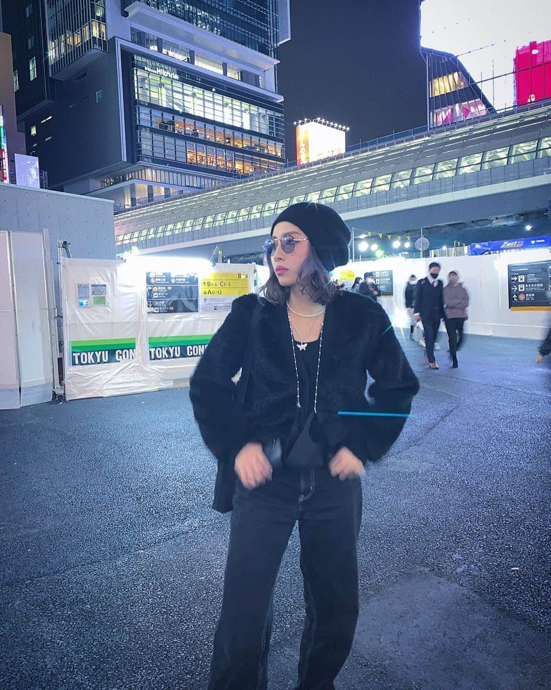honoka のインスタグラム：「🖤🖤🖤🖤🖤🖤」