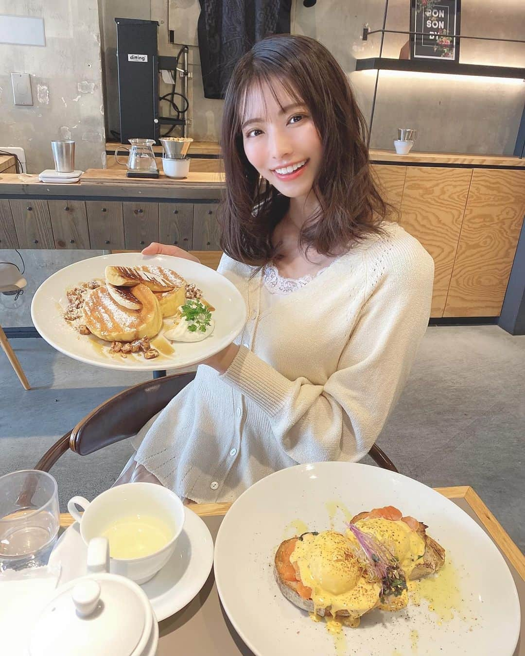 橘沙奈さんのインスタグラム写真 - (橘沙奈Instagram)「* またまた#食べスタグラム 🐷.｡oO( 🍽 ) * * 清澄白河は穴場なオシャレカフェが多い😳！ まだまだ行きたいカフェがある🍰✨ そしてパンケーキここ最近食べた中でもヒット🥺💕 * * * * * * * * * * * * #カフェ #カフェ巡り #カフェスタグラム #パンケーキ #エッグベネディクト #清澄白河 #清澄白河カフェ #スイーツ #甘党女子 #グルメスタグラム #cafe #cafestagram #sweetstagram #sweets」11月25日 21時31分 - an.an.0706