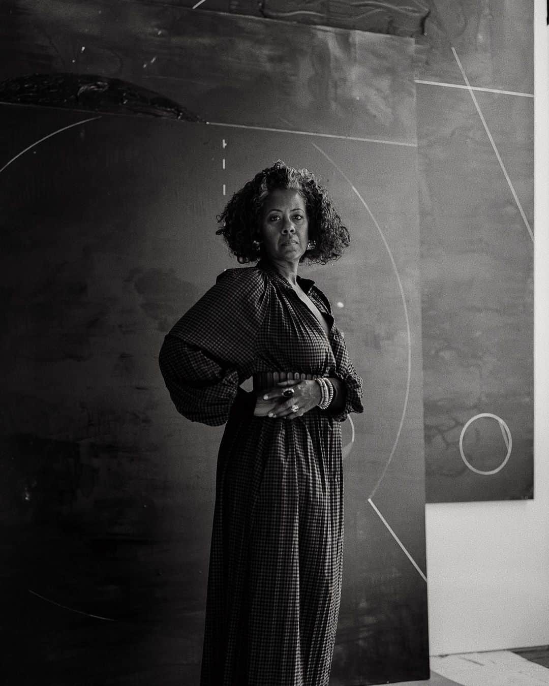 C E R E A Lのインスタグラム：「Torkwase Dyson’s paintings, drawings and sculptures investigate and prioritise liberation. Her use of the square, circle and triangle is tied to the stories of enslaved people who used spatial creativity to liberate themselves — such Henry ‘Box’ Brown, who escaped slavery by shipping himself to freedom in a wooden crate. “Through what I’m terming Black Compositional Thought, I can set a lens through which to see a better future,” she says. “It’s a way to think about surface, material, movement, mark, perspective, seeing — all of these equations that have to do with composition.”  Liberation Through Abstraction: An Interview with Torkwase Dyson. 📷: @edeani 🖊: @tiffany104   From Cereal Volume 20. Order a copy via the link in profile to read the full story.」