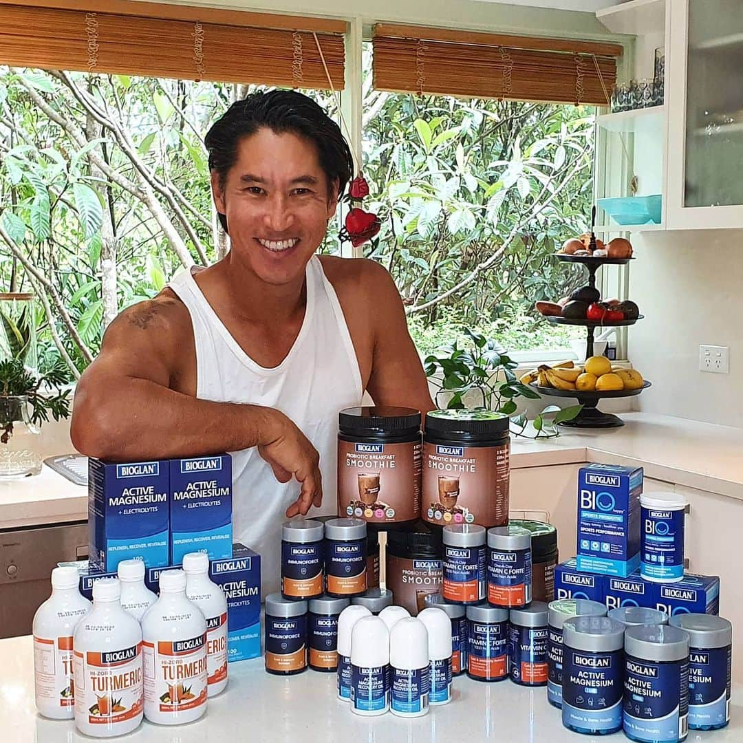 マサ・ヤマグチのインスタグラム：「Healthy living is my career, my passion, my interest, my livelihood and my whole sense of being.  With the amount of exercise I do daily, it makes sense for me to use the best products I can to fuel my body.  The range from Bioglan ticks every box.  I have been using their products for years – the magnesium supplements especially are a lifesaver for me at the moment and I’m happy to share some of them with you’.  @bioglanau   #bioglan #magnesium #activemaganasium #electrolytes #orange #flavour #muscle #and #bonehealth #1000 #health #fitness #fit #supports #energy #fitspo #wellness #ambassador #actor #PT #stuntman   #mymethod」