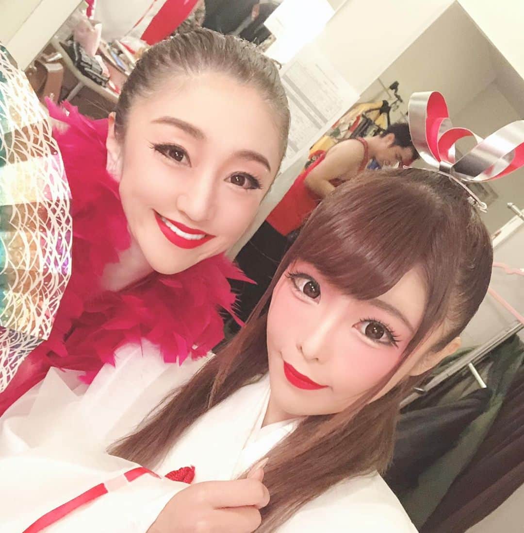 柑谷あゆみさんのインスタグラム写真 - (柑谷あゆみInstagram)「23日にラドンナ原宿さんで、 今年最初で最後になった出演イベントでした👘 5月から延期が続きましたが、無事公演できてよかった♥️ 改めて舞台に立てる喜びと楽しさを痛感しました♥️ 楽しかったー🤣❣️ あゆT @acollection7 も絶賛発売中です👕笑 #椿欣也さんレビューショウ #ラドンナ原宿 #日本舞踊　#殺陣　 #ゴムパッチン #着物」11月25日 15時47分 - kantani_ayumi