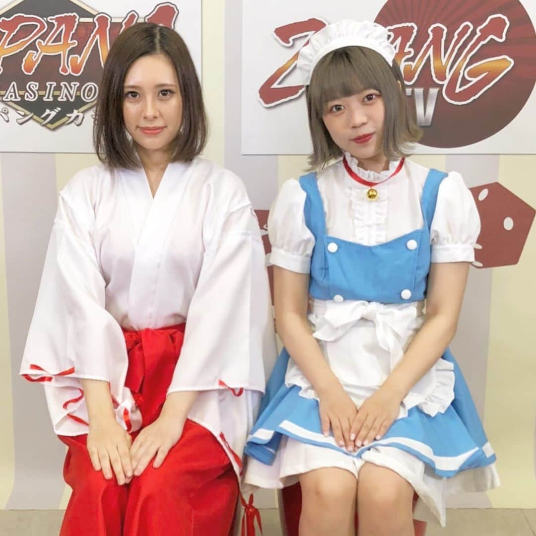 ジパングTVのインスタグラム：「ドラえもんメイドさんと ジャパニース巫女さん 罰ゲームを受けるのはどっちかな？？ ❤️❤️❤️ 秘密女子賭博部vol.39　前編 https://youtu.be/xod-9QJzCxc 秘密女子賭博部vol.39　後編 https://youtu.be/uofBOYrhfYU ————————————————— 僕カジ vol.265も公開中 最大100倍の勝利を掴み、大逆転を収められる？？ https://youtu.be/pNLAOCsRh40 ————————————————— #youtube #youtuber #onlinecasino #カジノ #ゲーム実況 #メイド #巫女」