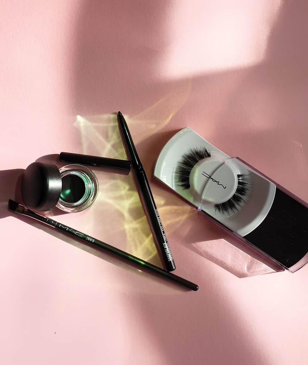 M·A·C Cosmetics Deutschlandのインスタグラム