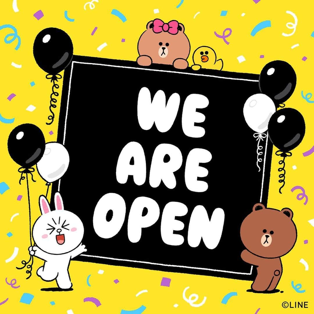 LINE FRIENDS_JPのインスタグラム：「LINE FRIENDSグローバルストアがリニューアルOPEN！ 多彩なイベントとアイテムを楽しんでね。   【EVENT１】お得なクーポン！ サイト内に白い文字で隠れているクーポンを見つけてね。最大70％OFFのクーポンが当たる！   【EVENT２】ホリデーマジック！ 大切な人に贈りたいアイテムをカートに入れてみて。 LINE FRIENDSがみんなのサンタクロースになるかも！  >> collection.linefriends.com ※英語。LINE FRIENDSオンラインストアとは別途会員登録が必要です。 ※決済はクレジットカードのみ。また海外からの商品発送になります。」