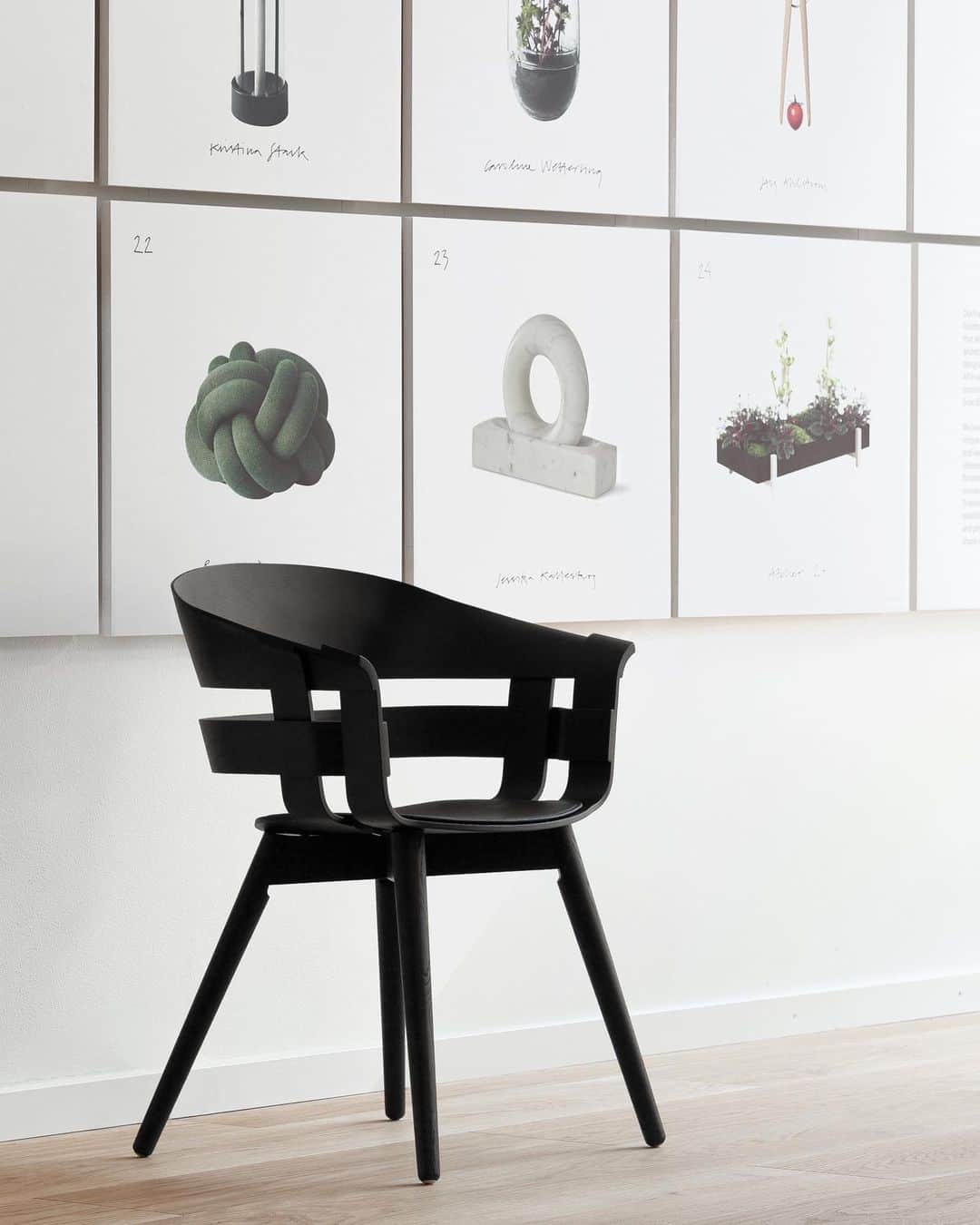 デザインハウス ストックホルムさんのインスタグラム写真 - (デザインハウス ストックホルムInstagram)「The intention was never to produce a basket but the item that the designers presented explains the origins of the Wick Chair and the values that it conveys. The wood-chip basket is the sort that we recognized from Swedish artist Carl Larsson’s romantic watercolour of his daughter Brita which has become emblematic of what Christmas is supposed to look like in Sweden. At the time that it was painted it was a modern interpretation of tradition. That the Wick Chair is plaited in similar fashion to the wood-chip basket signals the design tradition from which it springs, but the plaiting can equally well be seen as an aspect of the designers’ elegant solution to a difficult practical problem.」11月25日 17時24分 - designhousestockholm