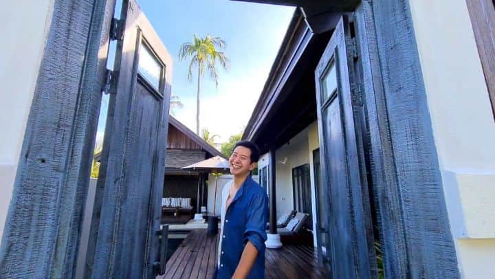 アイス・サランユーのインスタグラム：「My alternate bedroom for tonight😇 เปลี่ยนที่นอนคืนนี้  @anantaralawana #anantaralawana  @anantara_hotels  #samui」