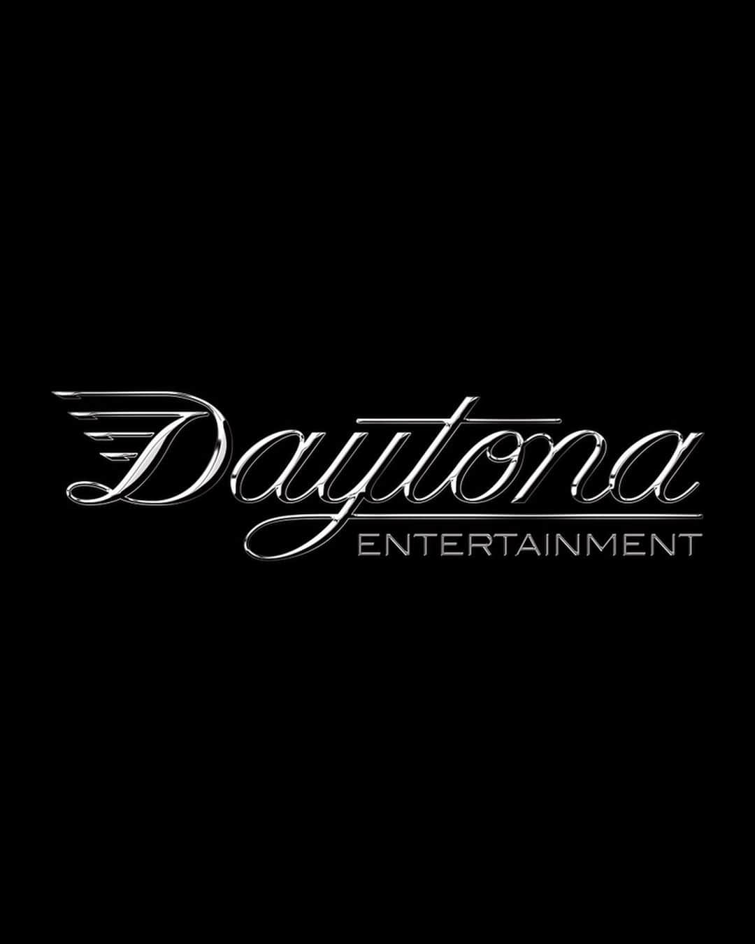 thequiettのインスタグラム：「새 레이블 Daytona Entertainment 를 염따와 함께 설립했습니다! @daytona.ent」