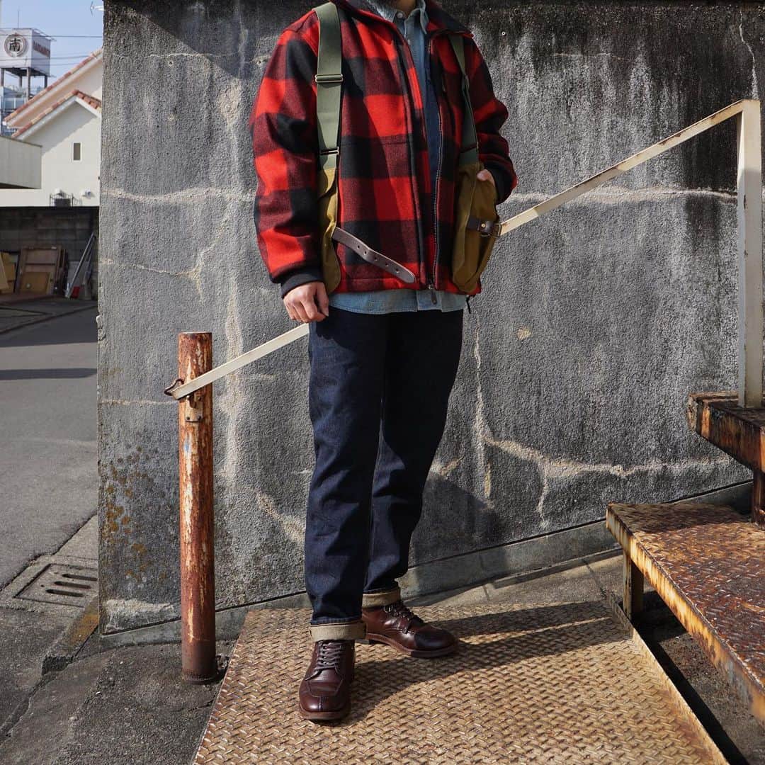 のインスタグラム：「styling  JACKET.#filson VEST.#filson SHIRTS.#rrl PANTS.#rrl SHOES.#alden ﻿ ﻿ ご注文、又は問い合わせはDMにてご連絡ください。﻿ ------------------------------﻿ ﻿ ARK STATES/ARK VINTAGE﻿ ﻿ 栃木県宇都宮市伝馬町1-17 1F﻿ ﻿ TEL:028-688-8895﻿ @arknets_official  #arkstates#fashion#styling #ファッション #宇都宮#セレクトショップ#arknets」