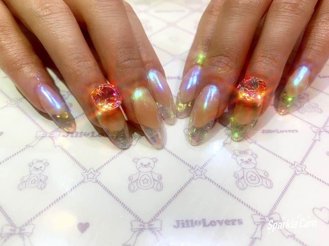 mamijinguのインスタグラム：「✨  #jillandlovers #nail #nailart #paragel #gelneil#gel #ネイル #ネイルアート #me #look #love #かわいい」