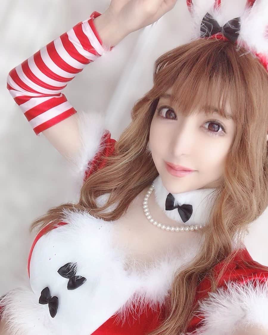 神崎りのあさんのインスタグラム写真 - (神崎りのあInstagram)「クリスマスが待ち遠しいなぁ🎶🎶(*´ ˘ `*)♥️   #メリークリスマス #サンタ #コスプレ」11月25日 18時07分 - rinoa_kanzaki