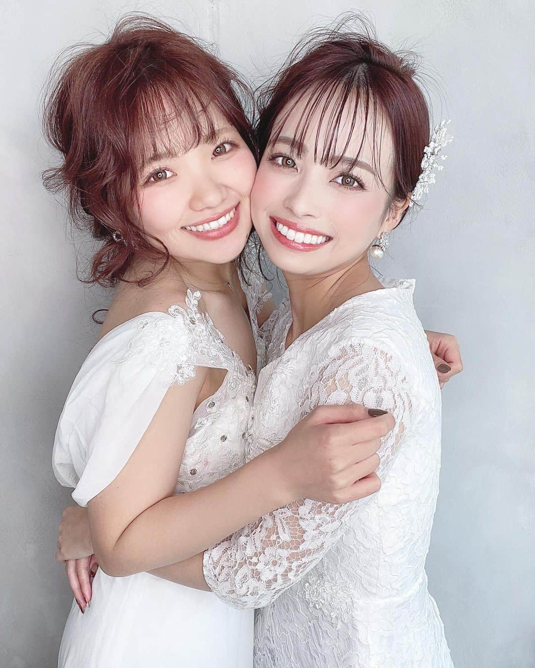 のインスタグラム：「﻿ ﻿ ﻿ ﻿ ﻿ ﻿ ﻿ かほとのペア撮りたくさんあるの🤍﻿ ﻿ ﻿ ﻿ ﻿ ﻿ 来月もペア撮りする予定⭐️﻿ 楽しみだな😚﻿ ﻿ ﻿ ﻿ ﻿ ﻿ ﻿ #カトリナ#かほりな﻿ #サロモ#静岡#浜松サロモ#サロンモデル#ポージング#撮影データ#2way前髪#ヘアカラー#東京サロモ#ヘアスタイル#巻き髪#冬コーデ#撮影依頼募集#かとりなファッション#make#コスメ#152cmコーデ#低身長#イエベ#ロングヘア#透明感」