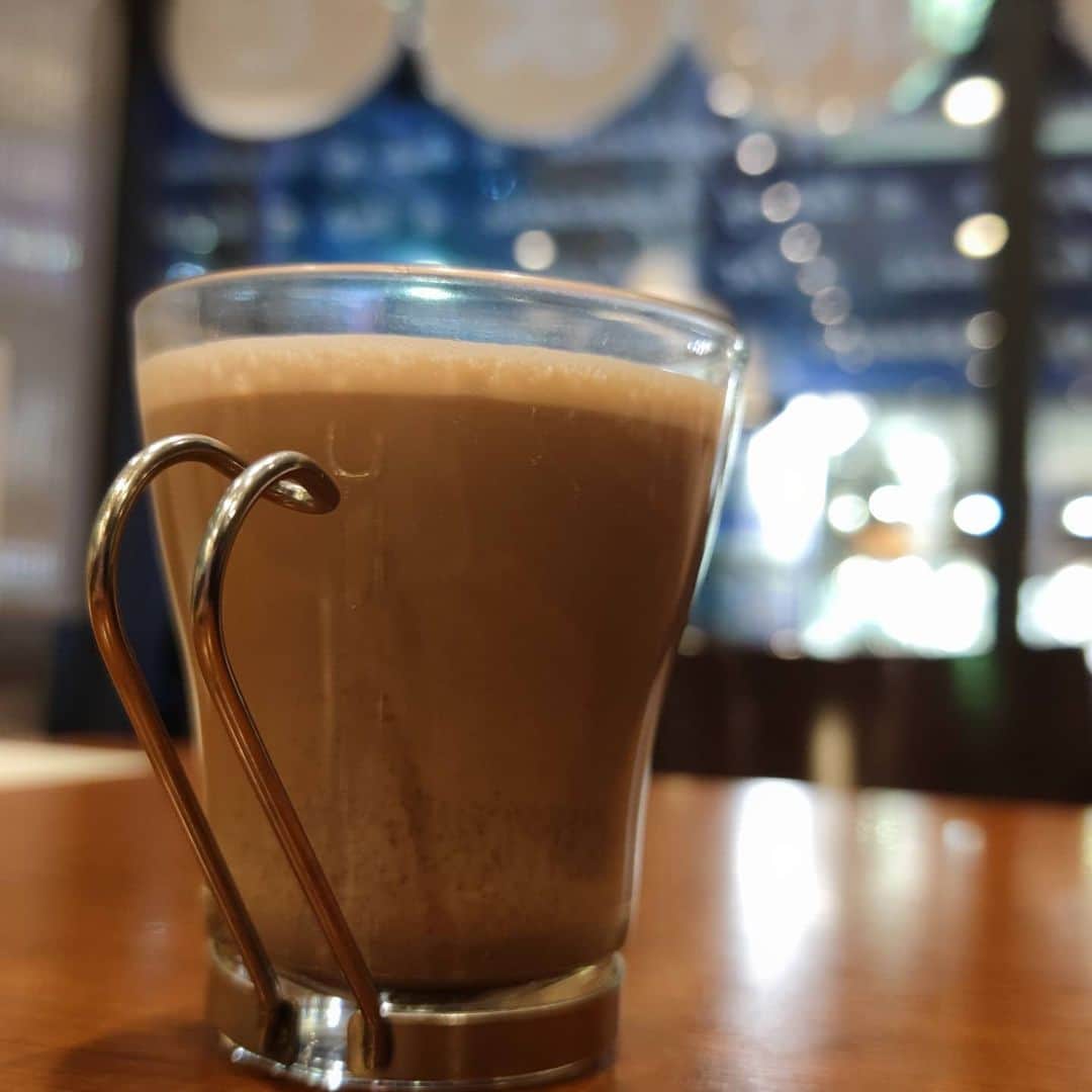 Drac&ouml;がたべしなに。さんのインスタグラム写真 - (Drac&ouml;がたべしなに。Instagram)「#coffee #café #chill #chillout #cocoa #tokyo #mofo」11月25日 18時47分 - draco.i