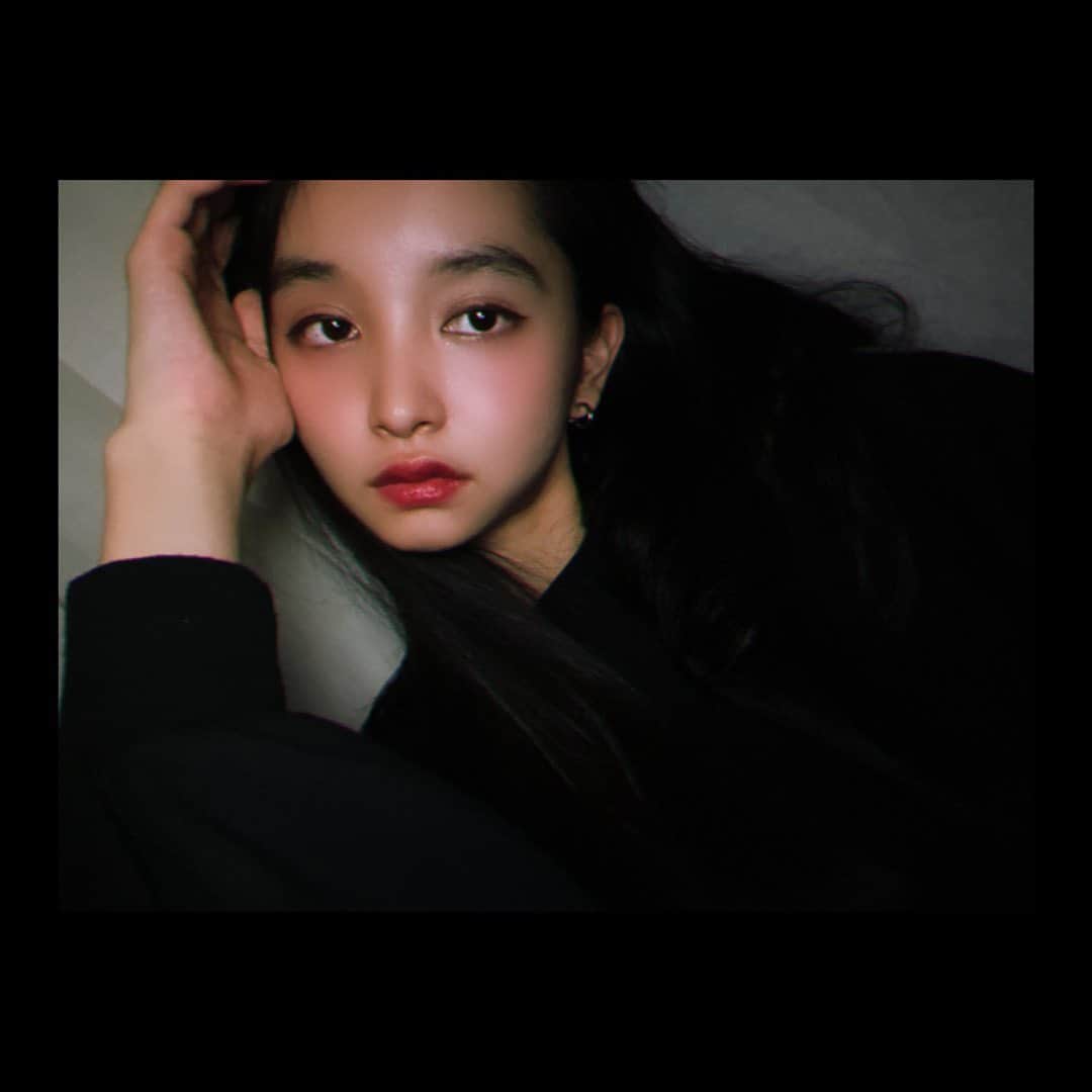 窪田彩乃さんのインスタグラム写真 - (窪田彩乃Instagram)「たまにこんなのもどうですか。 ちょっと大人になってみました」11月25日 19時16分 - pp_ayn