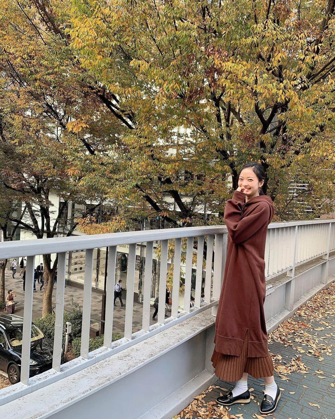 川瀬莉子さんのインスタグラム写真 - (川瀬莉子Instagram)「. いつの間にか紅葉してた🍁🍁」11月25日 19時31分 - kawase_riko_official