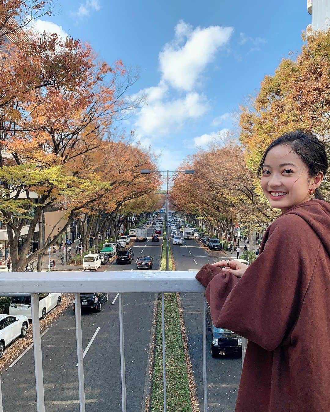 川瀬莉子さんのインスタグラム写真 - (川瀬莉子Instagram)「. いつの間にか紅葉してた🍁🍁」11月25日 19時31分 - kawase_riko_official