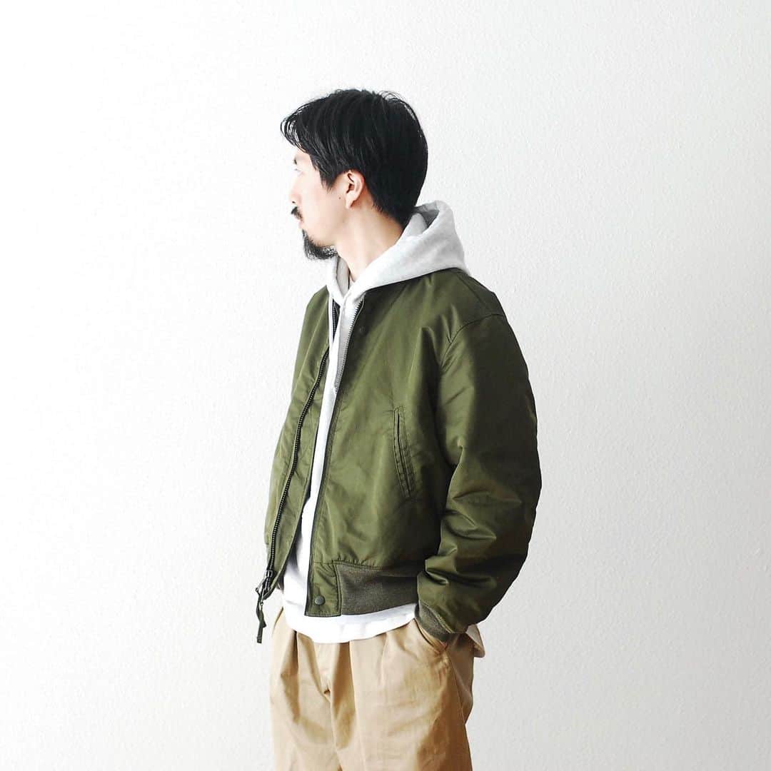 wonder_mountain_irieさんのインスタグラム写真 - (wonder_mountain_irieInstagram)「［ #10倍ポイント開催中！ ］ Engineered Garments / エンジニアードガーメンツ "SVR Jacket - Flight Satin" ￥63,800- _ 〈online store / @digital_mountain〉 https://www.digital-mountain.net/shopdetail/000000012487 _ 【オンラインストア#DigitalMountain へのご注文】 *24時間受付 *15時までのご注文で即日発送 *1万円以上ご購入で、送料無料 tel：084-973-8204 _ We can send your order overseas. Accepted payment method is by PayPal or credit card only. (AMEX is not accepted)  Ordering procedure details can be found here. >>http://www.digital-mountain.net/html/page56.html  _ #NEPENTHES #EngineeredGarments #ネペンテス #エンジニアードガーメンツ _ 本店：#WonderMountain  blog>> http://wm.digital-mountain.info _ 〒720-0044  広島県福山市笠岡町4-18  JR 「#福山駅」より徒歩10分 #ワンダーマウンテン #japan #hiroshima #福山 #福山市 #尾道 #倉敷 #鞆の浦 近く _ 系列店:@hacbywondermountain _」11月25日 19時36分 - wonder_mountain_