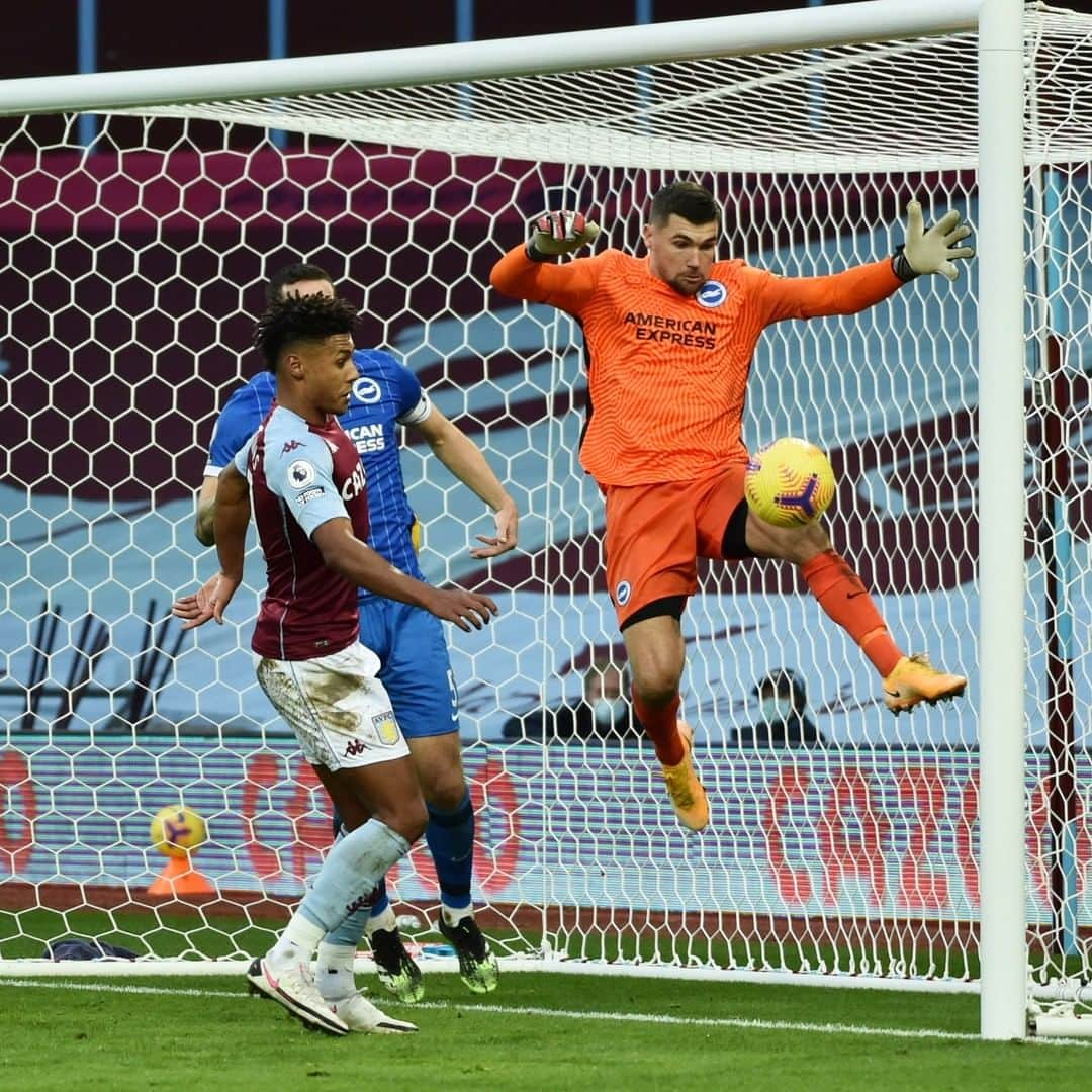 プレミアリーグさんのインスタグラム写真 - (プレミアリーグInstagram)「🦸‍♂️🦹‍♂️ Saving the day 🦸‍♂️🦹‍♂️」11月25日 20時39分 - premierleague