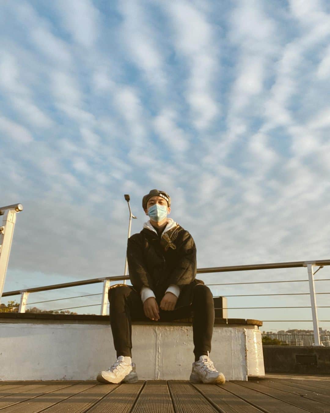 ジンソクのインスタグラム：「좋다 #서울숲 #seoulforest」