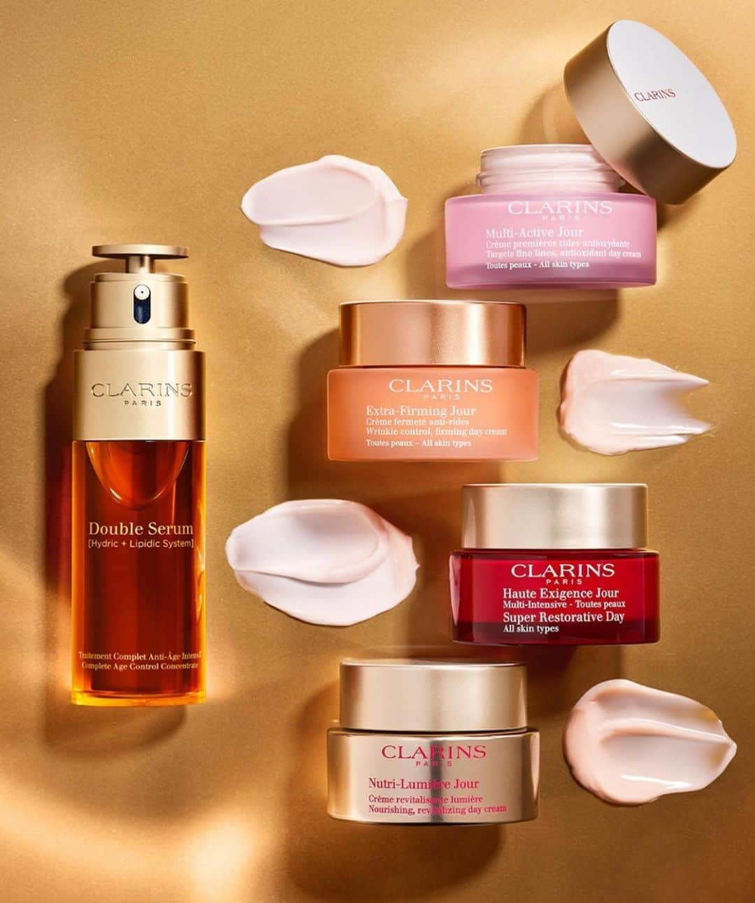 CLARINSさんのインスタグラム写真 - (CLARINSInstagram)「✨Whether you’re in your 20s and looking for hydration or in your 60s looking to address specific skin concerns✨each of our formulas has been created to take care of your skin and address specific concerns, from signs of ♥️aging to 💧dehydration. Match our worldwide #bestseller Double Serum with the perfect cream for your skin needs for the best duo of 🌤#skincare benefits!  #clarins #Hydration #Selfcare #clarinsskincare」11月26日 7時38分 - clarinsusa