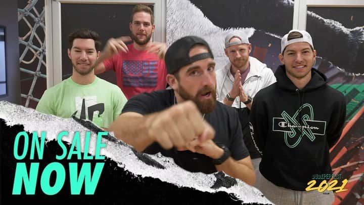 Dude Perfectのインスタグラム：「We can’t believe 2021 is just around the corner, and we’re PUMPED to be in your city next year for the Dude Perfect Tour!  Tickets make awesome Christmas gifts for your friends and family. Get yours PLUS download exclusive printable cards for Christmas morning now at dudeperfect.com! 👊」