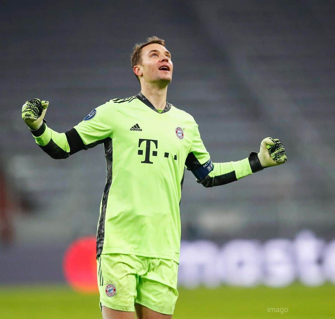 のインスタグラム：「WWWW - Through to the next round 🔑 ps: please never talk about another GK because he is the best ever 💯」