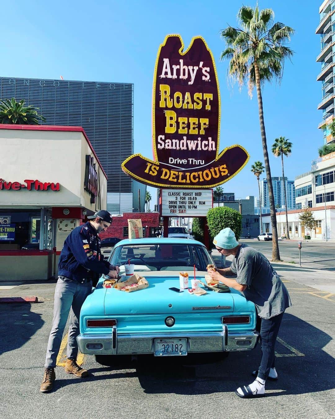 ライアン・フォリースのインスタグラム：「Carby’s.」