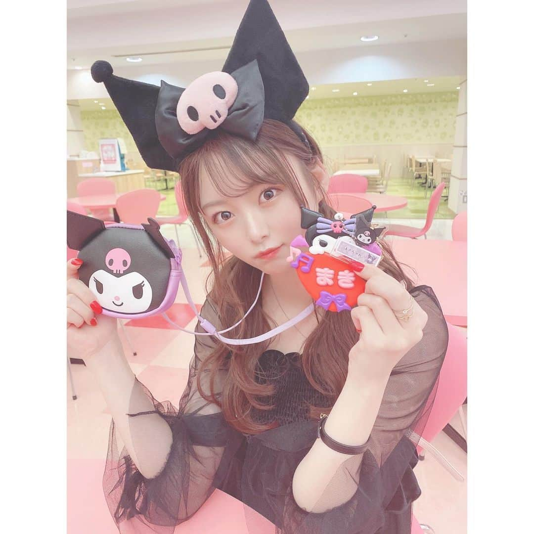 達家真姫宝さんのインスタグラム写真 - (達家真姫宝Instagram)「サンリオは絶対クロミちゃん推し🐰🖤 #サンリオ #サンリオピューロランド #クロミ」11月25日 22時43分 - makiho_official