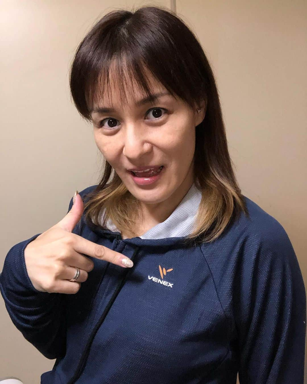 山田よう子さんのインスタグラム写真 - (山田よう子Instagram)「ベネクスさんから素敵な商品が届きました〜‼️めちゃくちゃ着やすいし，あったかい〜　これオススメ‼️ 今ではベネクスユーザーアンバサダーもやらせていただいてます‼️ 皆さん‼️睡眠は大事です‼️ベネクスを着てリラックス睡眠して下さいッ #ベネクス　#睡眠　#大事　#リラックス　#あたたかい  #着やすい　#アンバサダー」11月25日 22時40分 - yoko__yamada