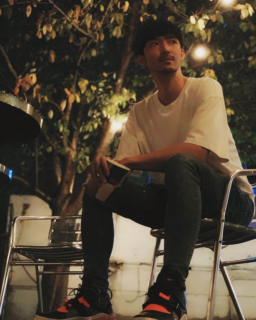 のインスタグラム：「バチェロレッテ・ジャパンS1🌹をご覧いただいた皆様⠀ 最後まで温かく見守っていただき心より感謝申し上げます。⠀ ⠀ この旅を通じてバチェロレッテ福田萌子さんをはじめ、⠀ 個性豊かで格好良い仲間達との出会い⠀ 短い間ではあったものの共に切磋琢磨し⠀ 沢山笑って、泣いて、⠀ 筋肉食堂ばりのプロテインメニューを食べて、 数々の感動を共有し過ごした時間はかけがえのない宝物です。⠀ 一緒にこの旅に参加したみんな、⠀ 最高の思い出をありがとう。⠀ ⠀ 一生ものの貴重な経験をさせて頂き⠀ その間も側で支えてくれた家族、友人、スタッフの皆様、⠀ 本当にありがとうございました。⠀ ⠀ あっという間の一ヶ月配信が完結して⠀ バチェロレッテS1の旅は終わってしまいましたが、⠀ このアカウントをフォローして頂き、 皆様から素敵なメッセージやコメントを頂けることに感激しています。⠀ ⠀ いつも沢山の応援ありがとうございます。⠀ ⠀ これからもバチェロレッテファミリー、応援してくださる皆様に成長する姿を見せられるよう活躍していきますので⠀ これからもよろしくお願いします。⠀ ⠀ Cheers,⠀ Hirotaka Russell Shimoyama  #バチェロレッテ #バチェロレッテジャパン #下山裕貴 #thebachelorette  #thebachelorettejapan」