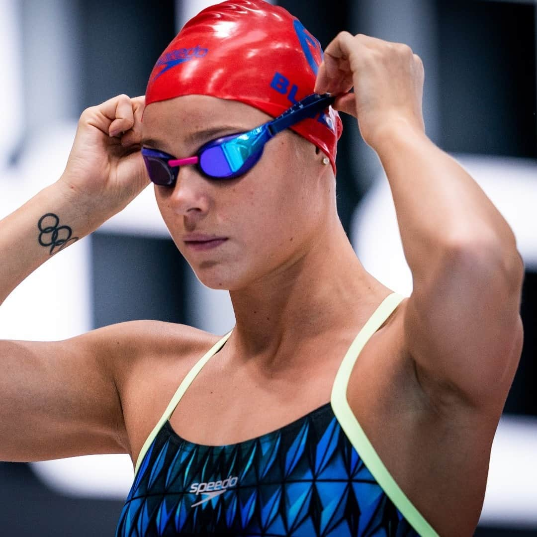 スピードさんのインスタグラム写真 - (スピードInstagram)「Training ready 💥  @pernilleblume wears our Fastskin Elite Goggle and Thinstrap training suit 🤩  📸 by @minekasapoglu  #TeamSpeedo #Speedo #MadeForThis」11月25日 23時00分 - speedo