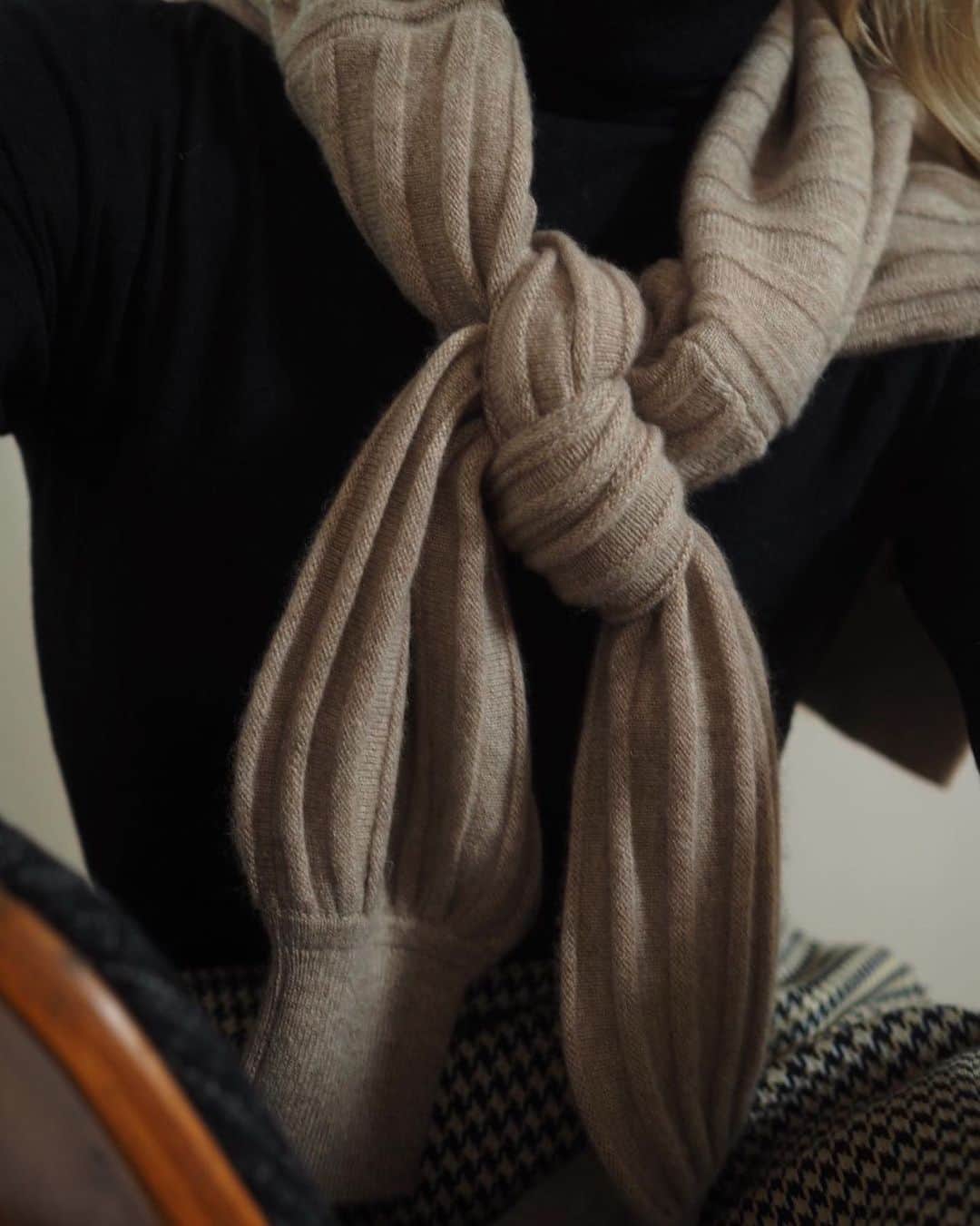 Club Monacoのインスタグラム：「Spend your days wrapped in Club cashmere - our favorite signature fabric.」