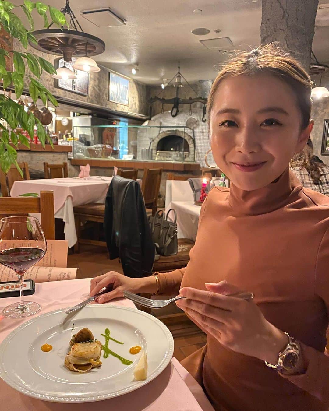 のインスタグラム：「最近💕 #イタリアン #老舗 #イルブッテロ  #広尾 #グルメ #ロウソクぐちゃぐちゃ」