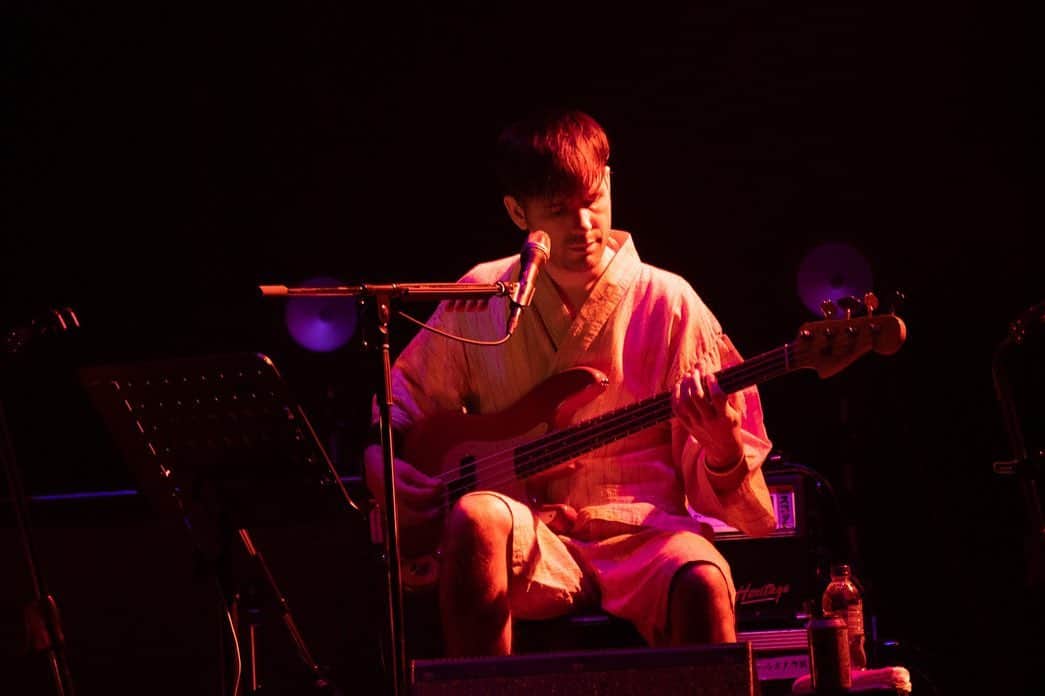 MONOEYESさんのインスタグラム写真 - (MONOEYESInstagram)「2020.11.25 MONOEYES Semi Acoustic Live Tour 2020 Zepp Fukuoka Day2 Photo by Maki Ishii monoeyes」11月25日 23時53分 - monoeyes_official