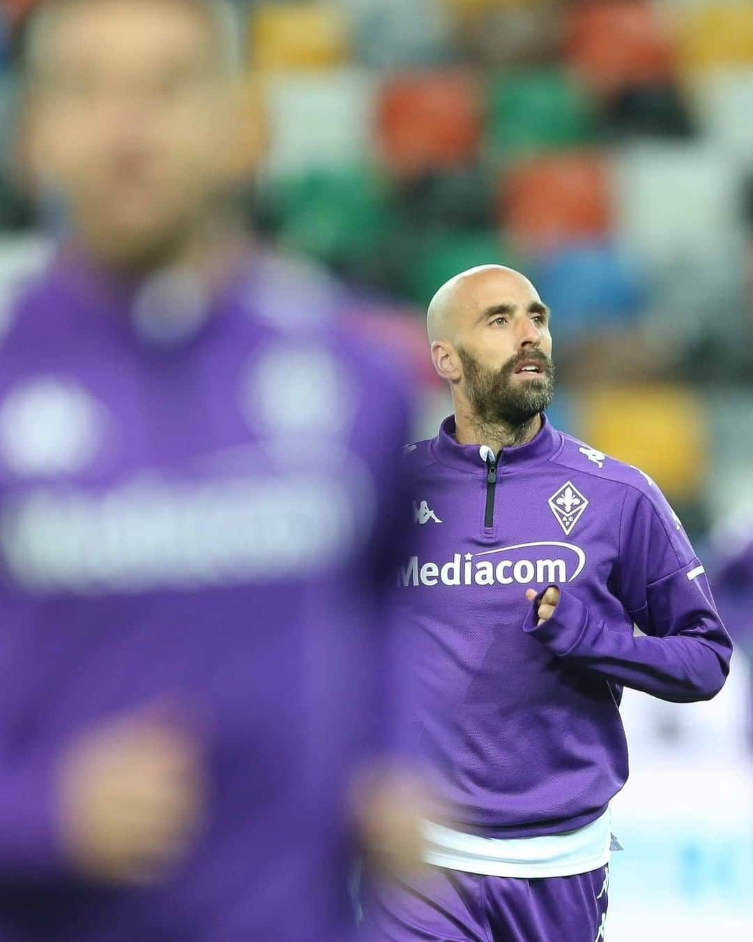 ACFフィオレンティーナさんのインスタグラム写真 - (ACFフィオレンティーナInstagram)「WARM UP 🔥   FORZA VIOLA ⚜️  #ForzaViola 💜 #UdineseFiorentina #CoppaItalia #ACFFiorentina #Udinese #Pezzella #Prandelli #BorjaValero #Castrovilli」11月26日 1時14分 - acffiorentina