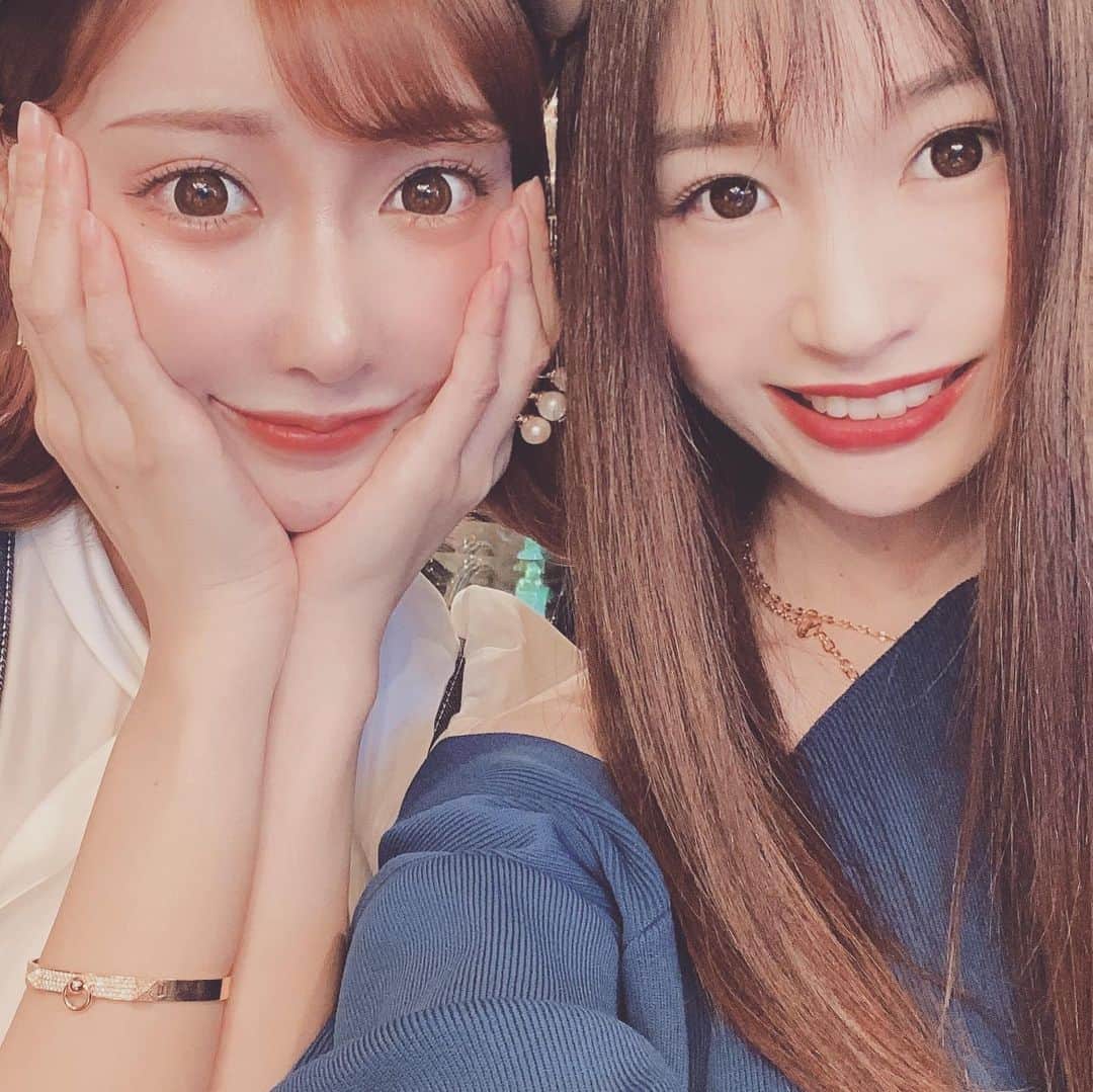 清水彩子のインスタグラム：「キララちゃんのお誕生日会🎂💕 大好きな皆とお祝い出来て嬉しい💕いつみても可愛い💕  #お誕生日会 #女子会ランチ」