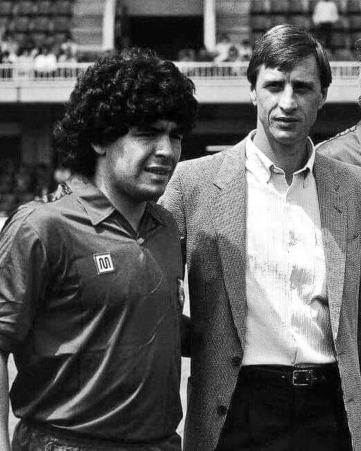 ヨハン・クライフのインスタグラム：「Rest in peace, Diego Armando Maradona. You are eternal.」