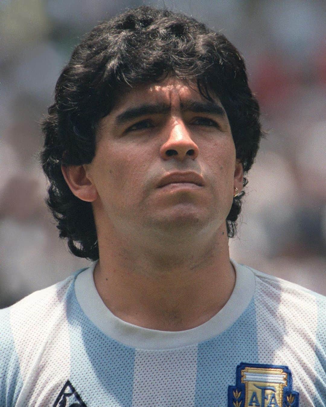 ニコラス・タグリアフィコさんのインスタグラム写真 - (ニコラス・タグリアフィコInstagram)「Hoy es un día que nunca olvidaremos! Que en paz descanses Diego Armando Maradona! Fuiste y serás LEYENDA “10”. Gracias por todo Diego 🇦🇷」11月26日 1時52分 - tagliafico3